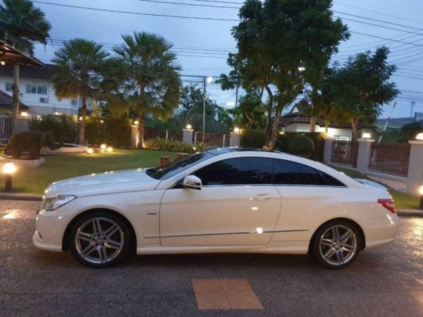 Mercedes Benz E200 CGI COUPE AMG Sport  2012 รูปที่ 3